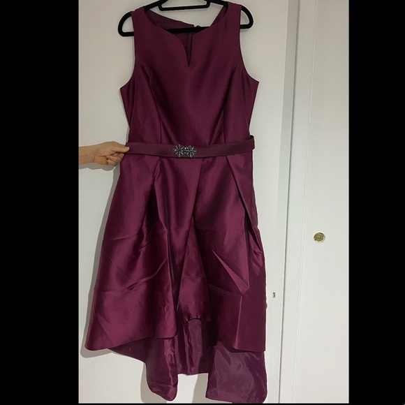 Be by CHETTA B Sleeveless Belted Evening Gown - Picture 1 of 6